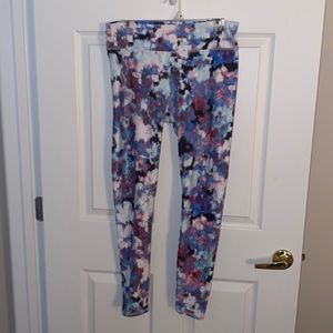 Women’s Fabletics 7/8 legging